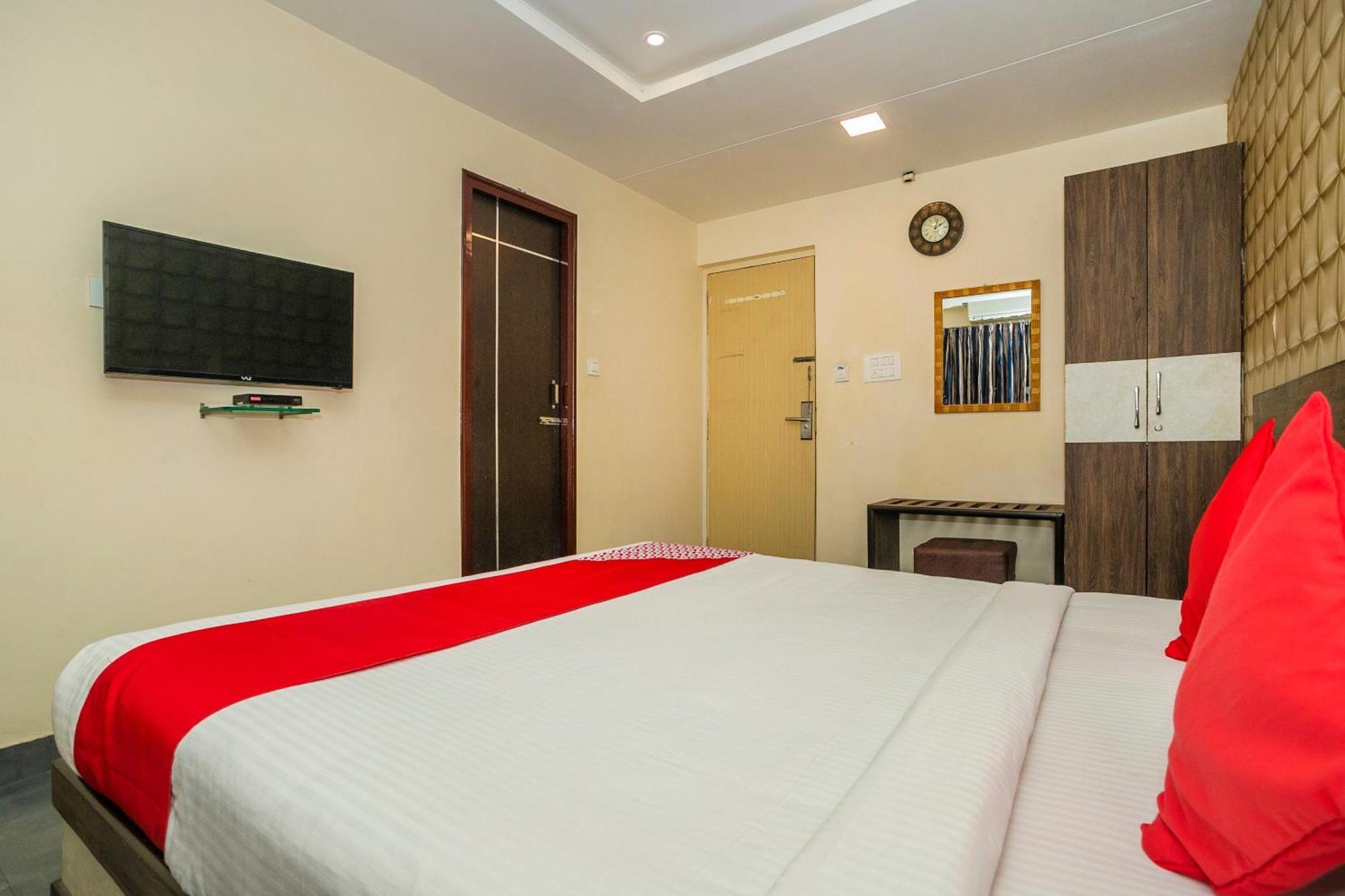 Super Collection O Indian Suites Near Sitara Restaurant Bangalore Luaran gambar