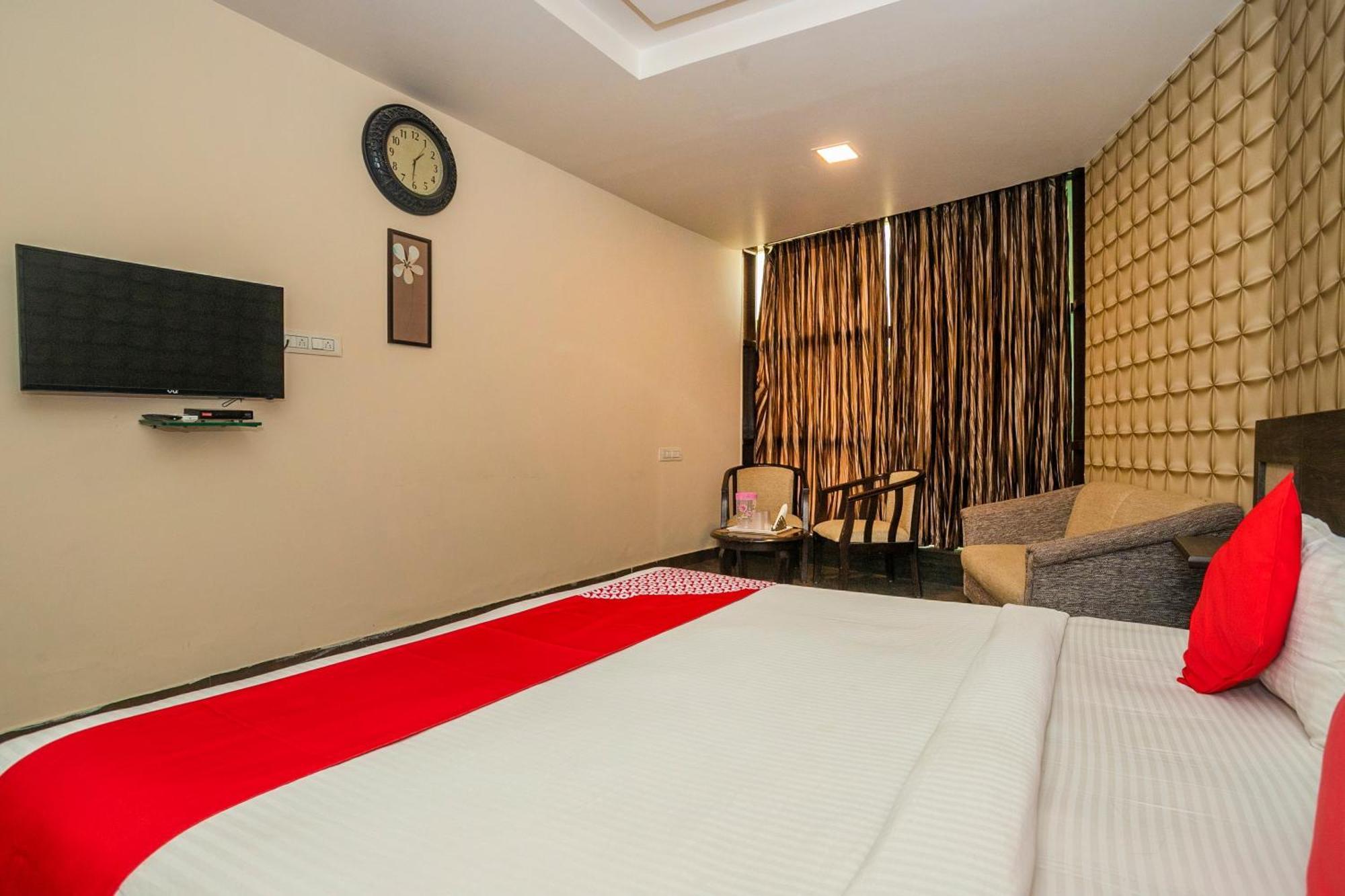 Super Collection O Indian Suites Near Sitara Restaurant Bangalore Luaran gambar